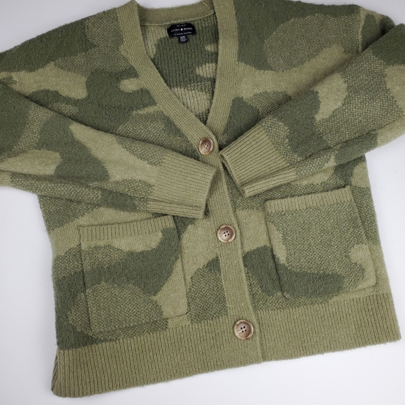 Lucky Brand Green Camo Cozy Knit Button Sweater Medium - Picture 5 of 9